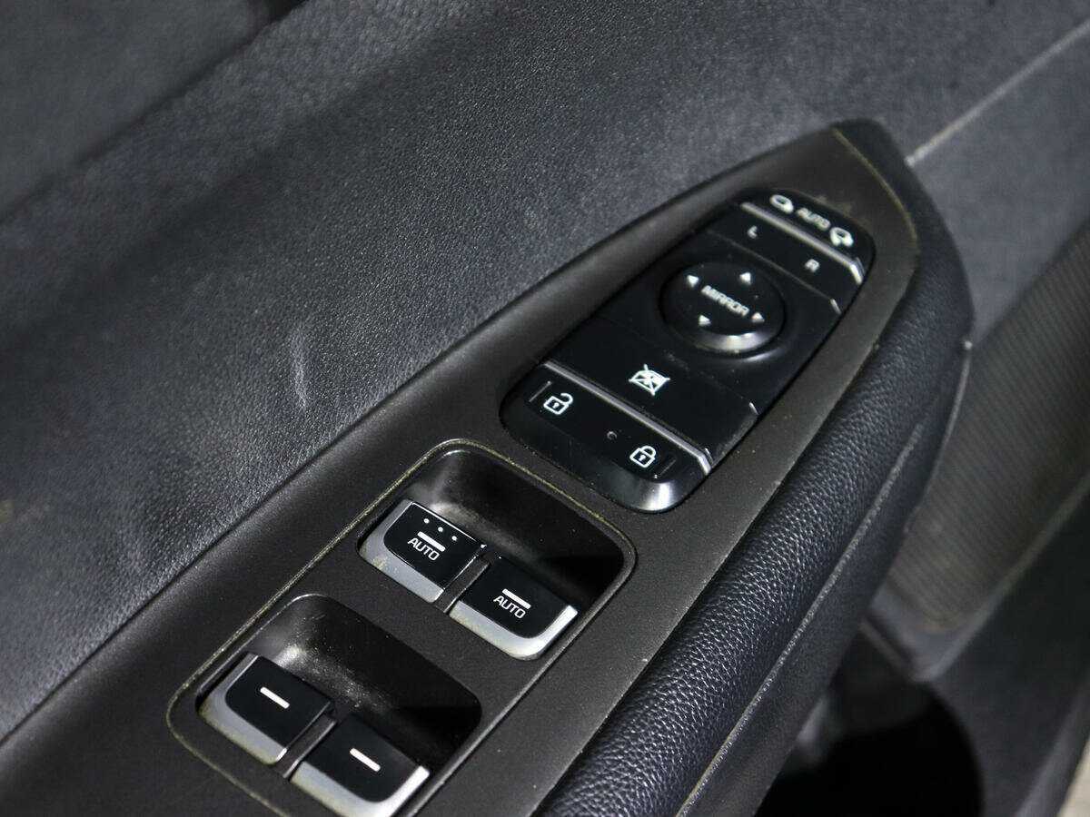 Kia Optima с пробегом — 2016 год. Фото: #12