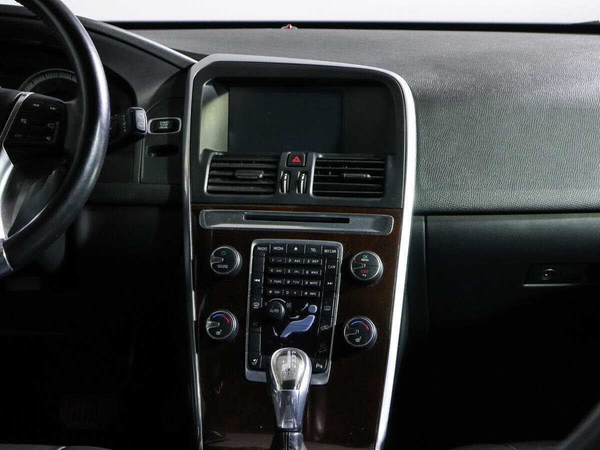 Volvo XC60 с пробегом — 2012 год. Фото: #12