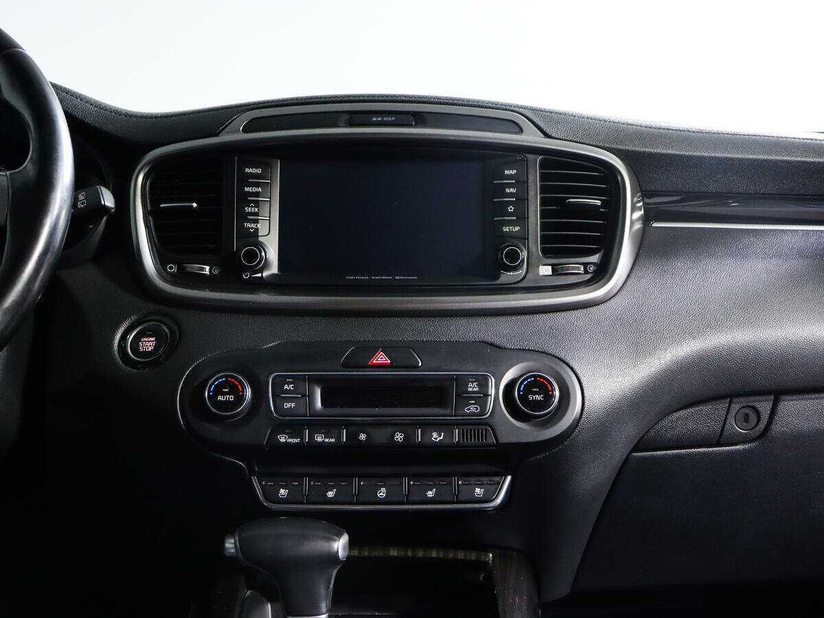 Kia Sorento с пробегом — 2019 год. Фото: #10