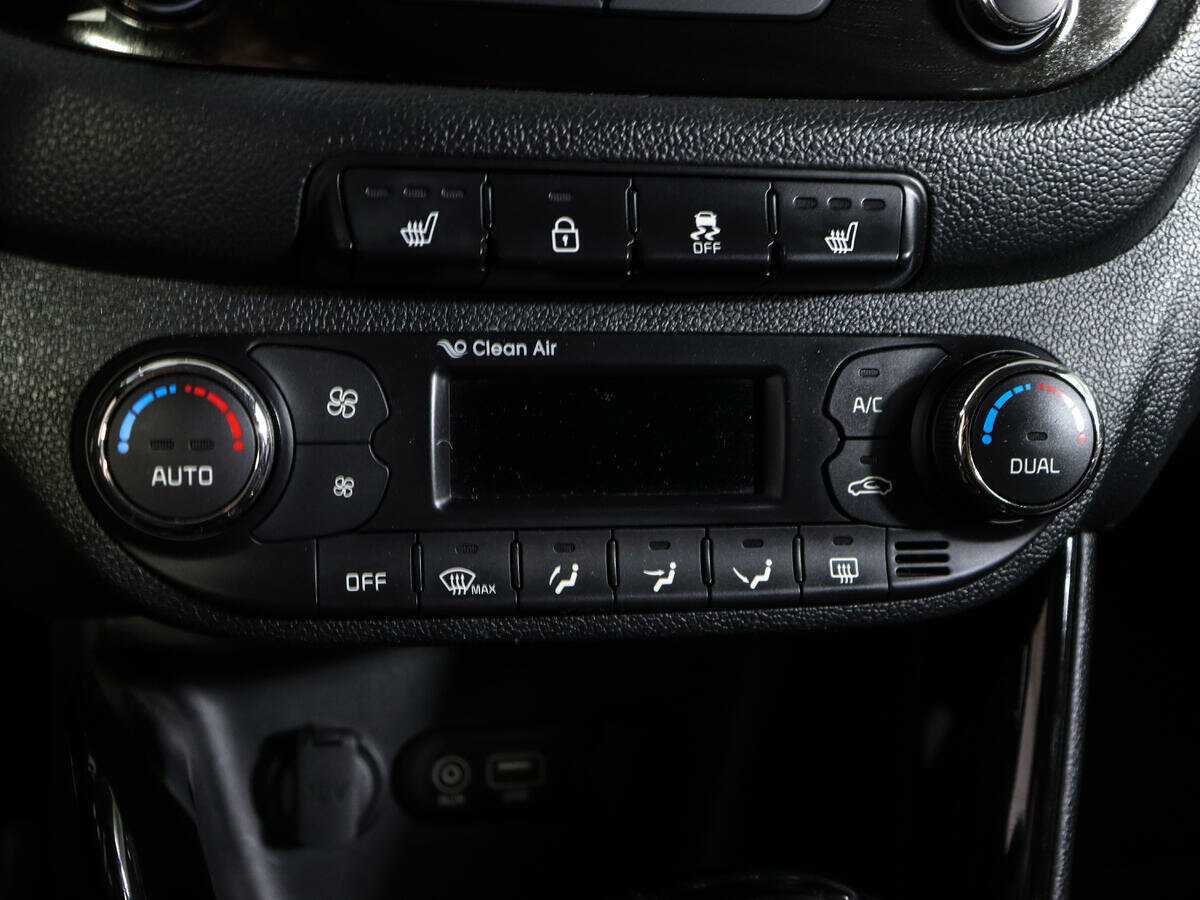 Kia Ceed с пробегом — 2015 год. Фото: #22