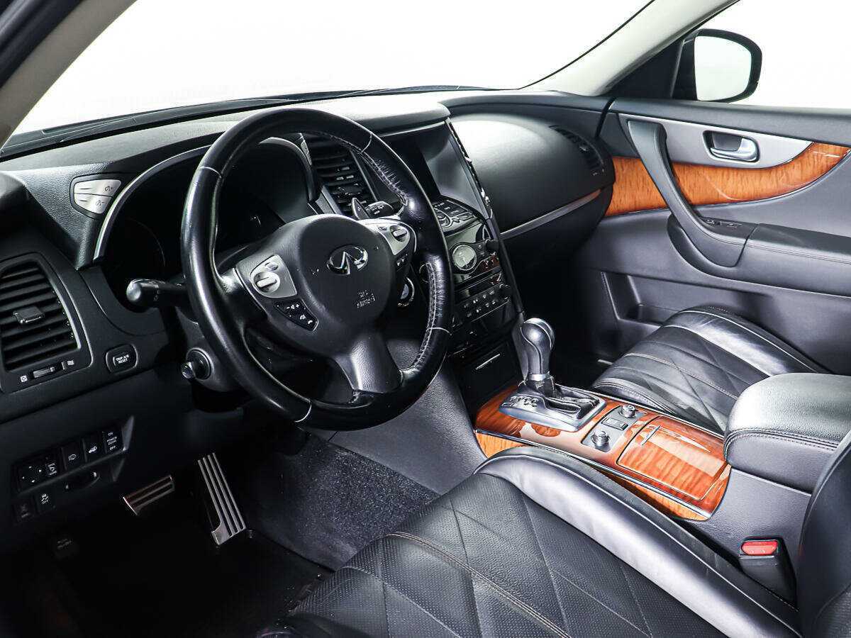 Infiniti FX с пробегом — 2013 год. Фото: #12
