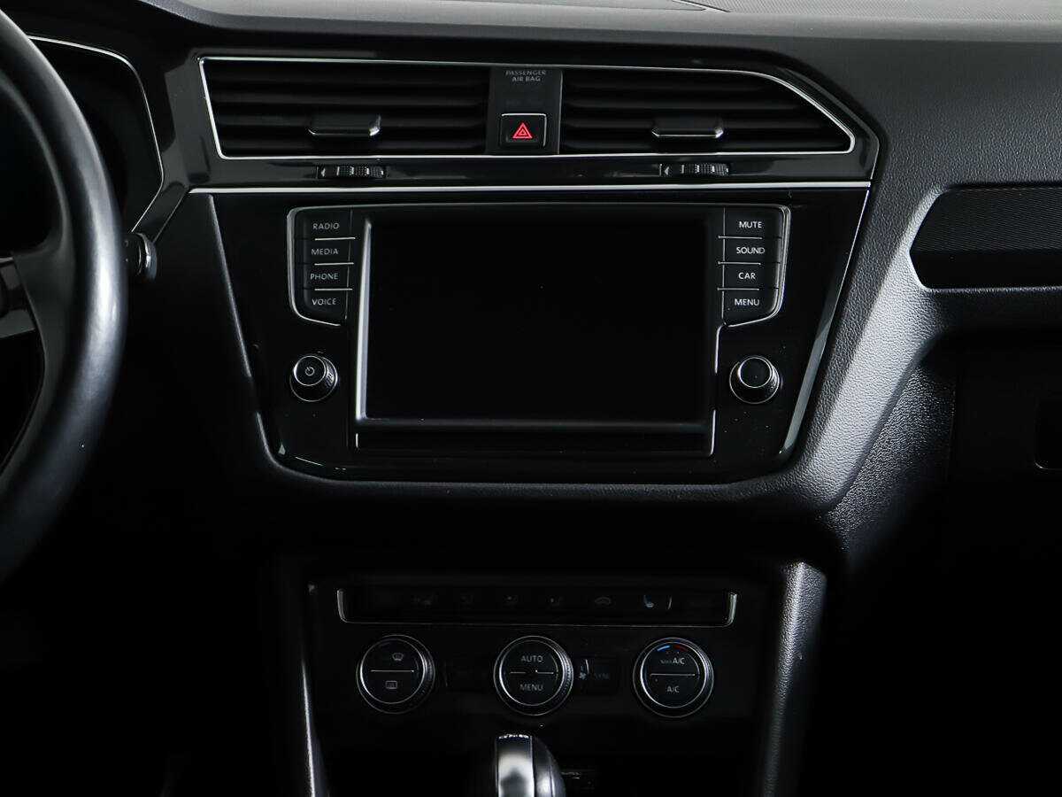 Volkswagen Tiguan с пробегом — 2017 год. Фото: #13