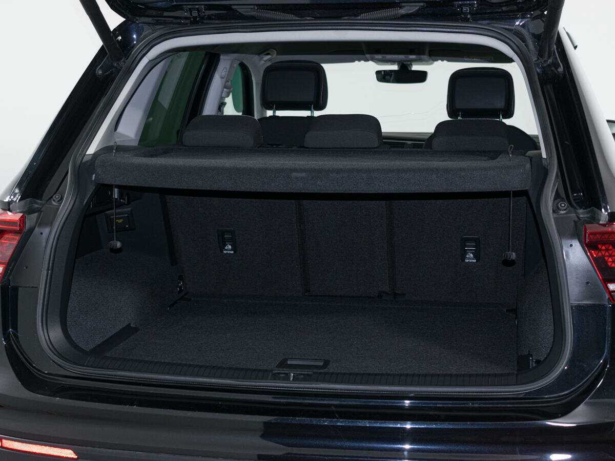 Volkswagen Tiguan с пробегом — 2018 год. Фото: #6