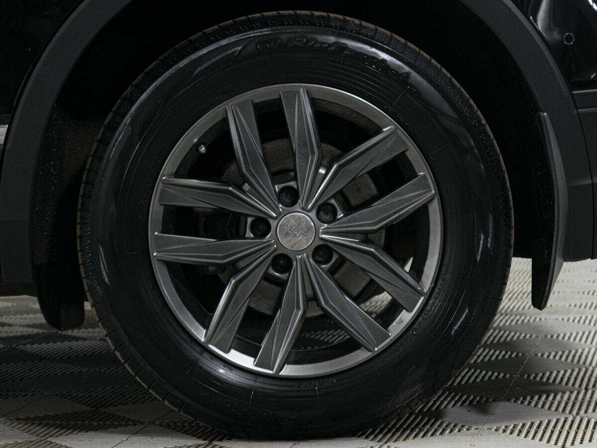 Volkswagen Tiguan с пробегом — 2018 год. Фото: #18