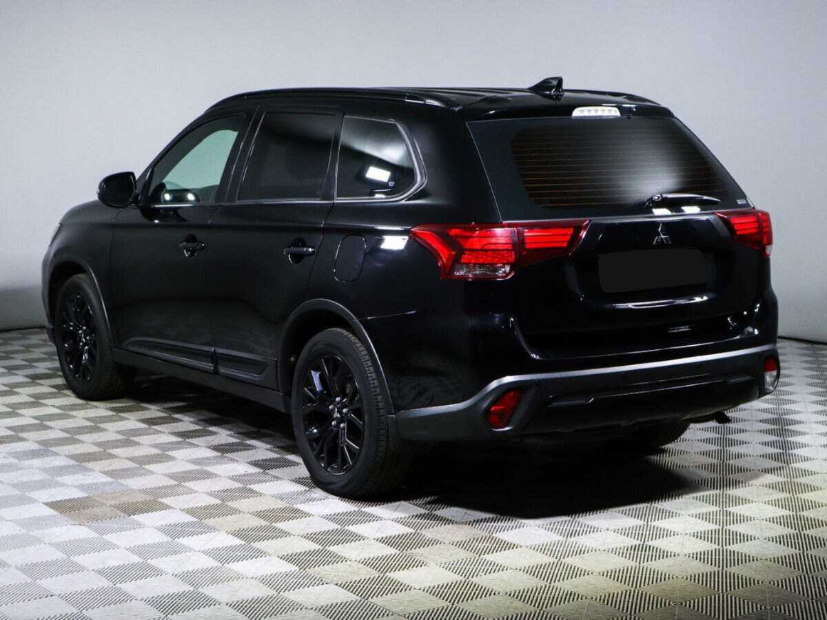Mitsubishi Outlander с пробегом — 2020 год. Фото: #5