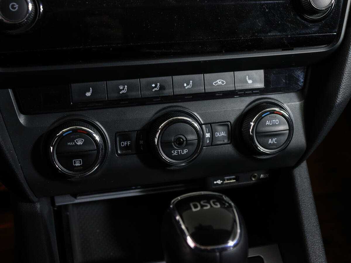 Skoda Octavia с пробегом — 2014 год. Фото: #17