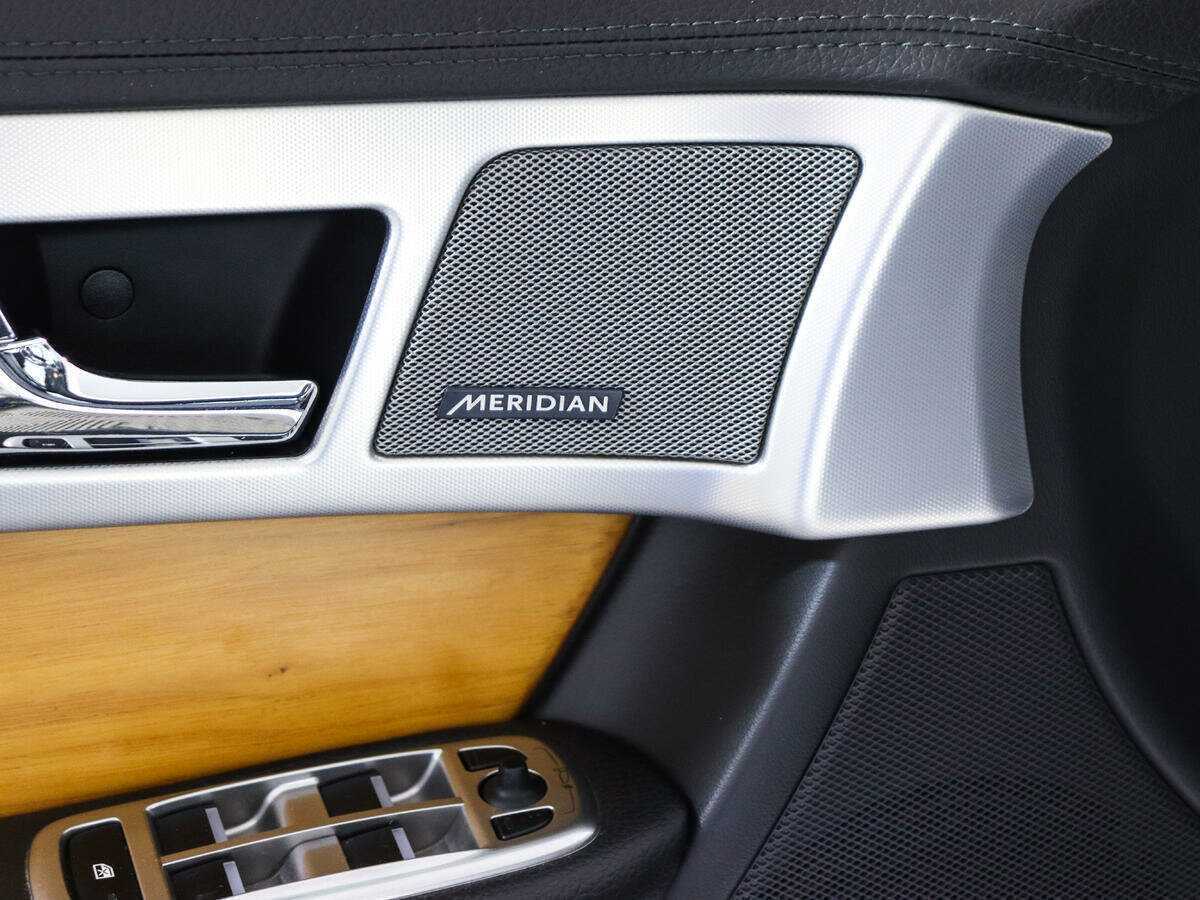 Jaguar XF с пробегом — 2014 год. Фото: #20