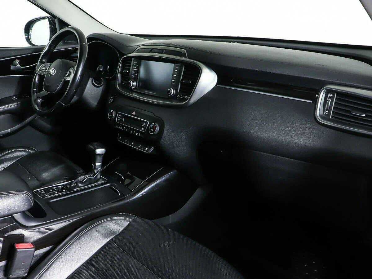 Kia Sorento с пробегом — 2018 год. Фото: #8