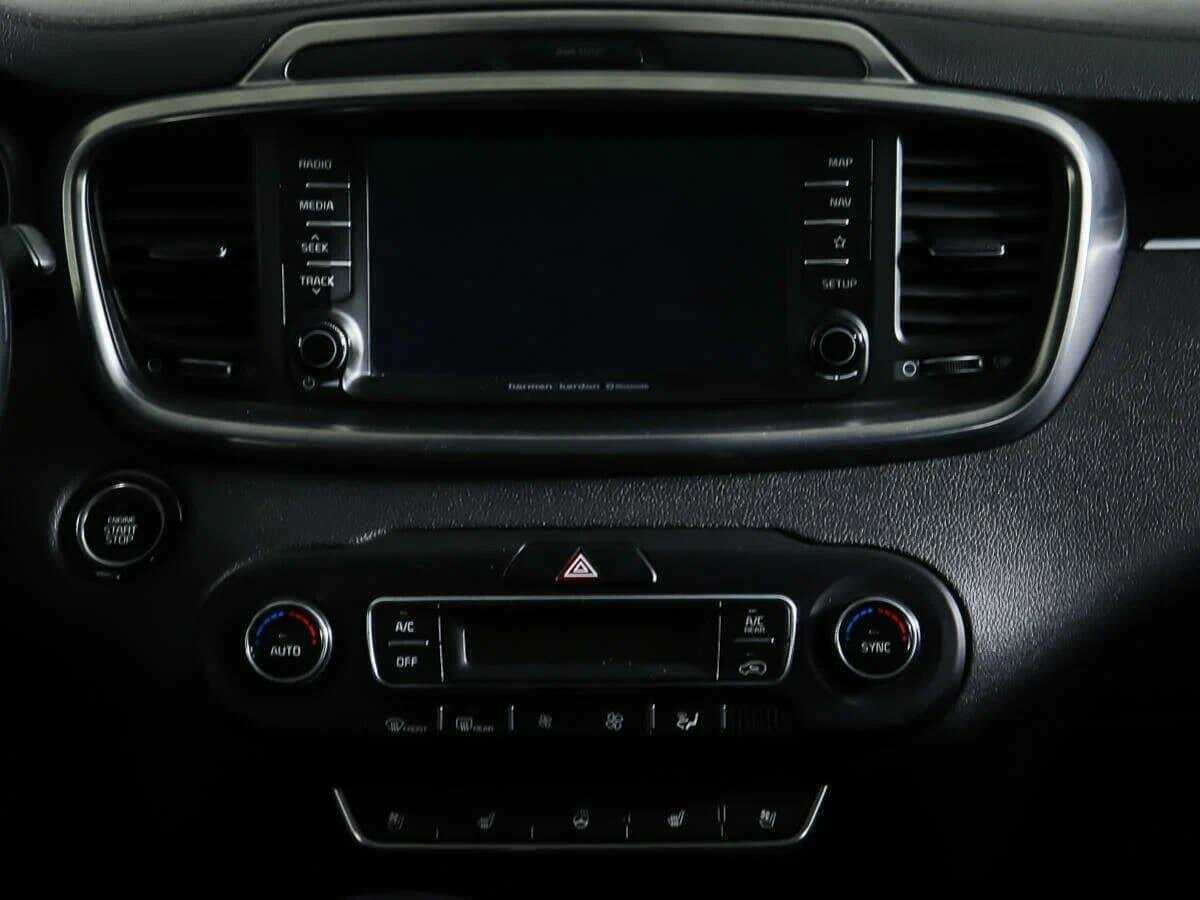 Kia Sorento с пробегом — 2018 год. Фото: #12