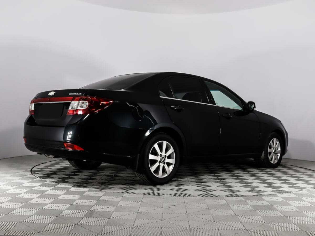 Chevrolet Epica с пробегом — 2012 год. Фото: #4