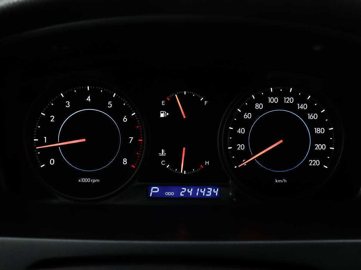 Chevrolet Epica с пробегом — 2012 год. Фото: #10