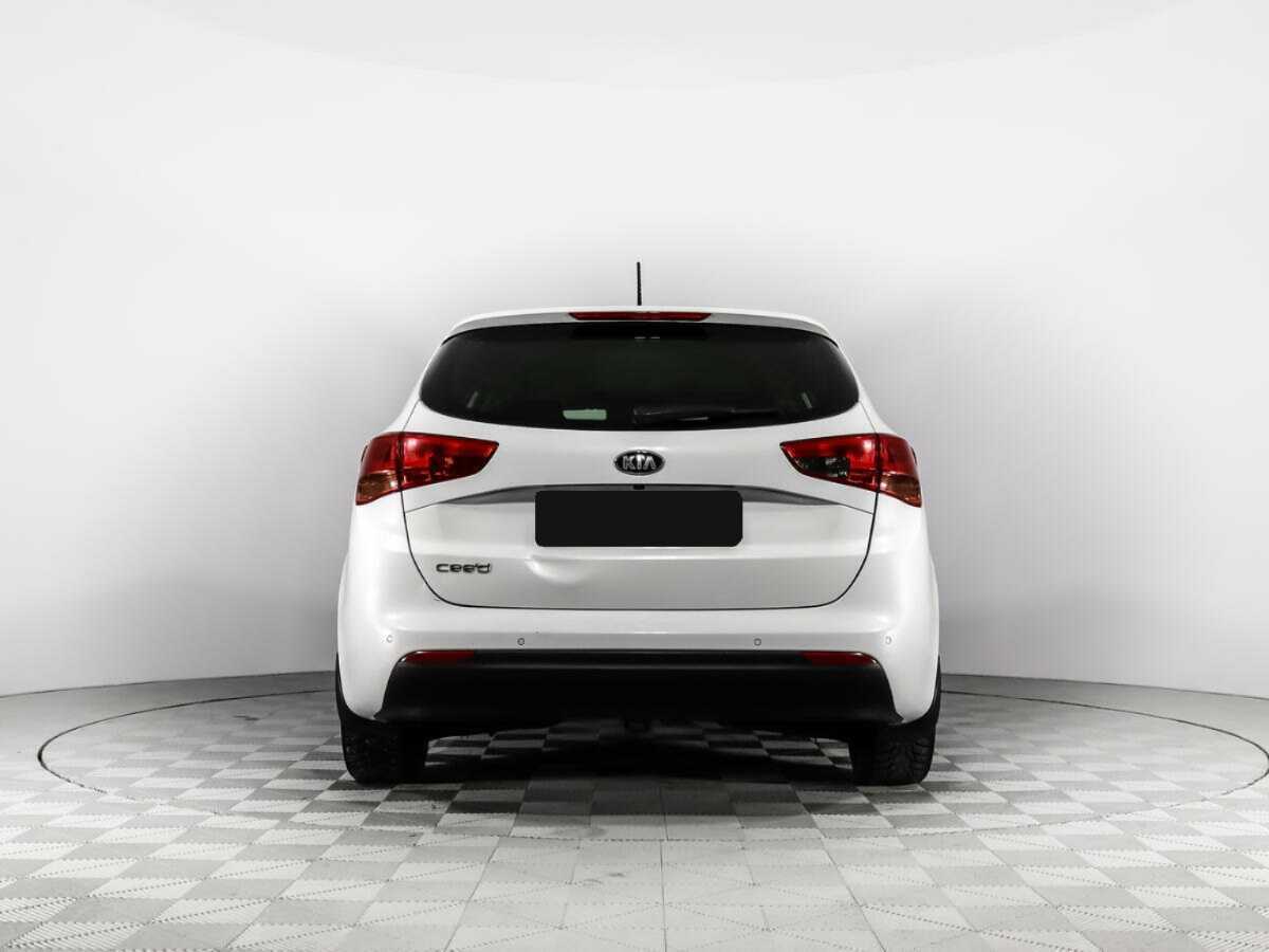 Kia Ceed с пробегом — 2016 год. Фото: #5