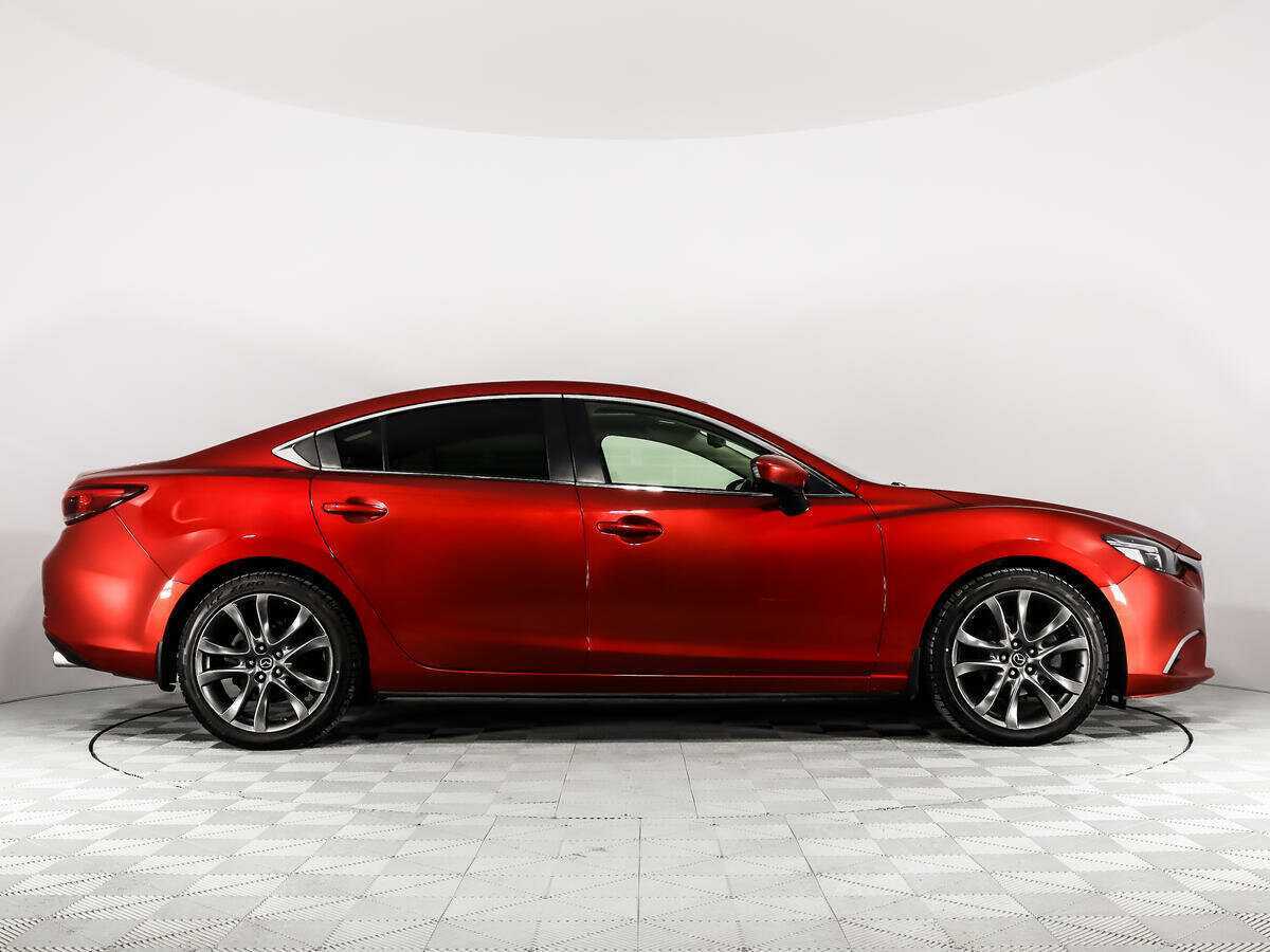 Mazda 6 с пробегом — 2015 год. Фото: #3