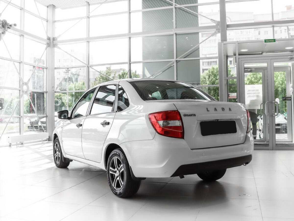 Lada (ВАЗ) Granta с пробегом — 2019 год. Фото: #6