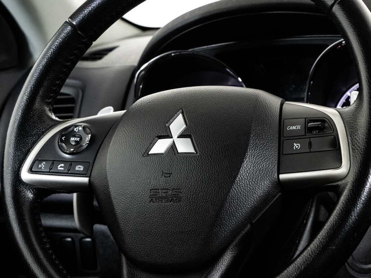 Mitsubishi ASX с пробегом — 2014 год. Фото: #12