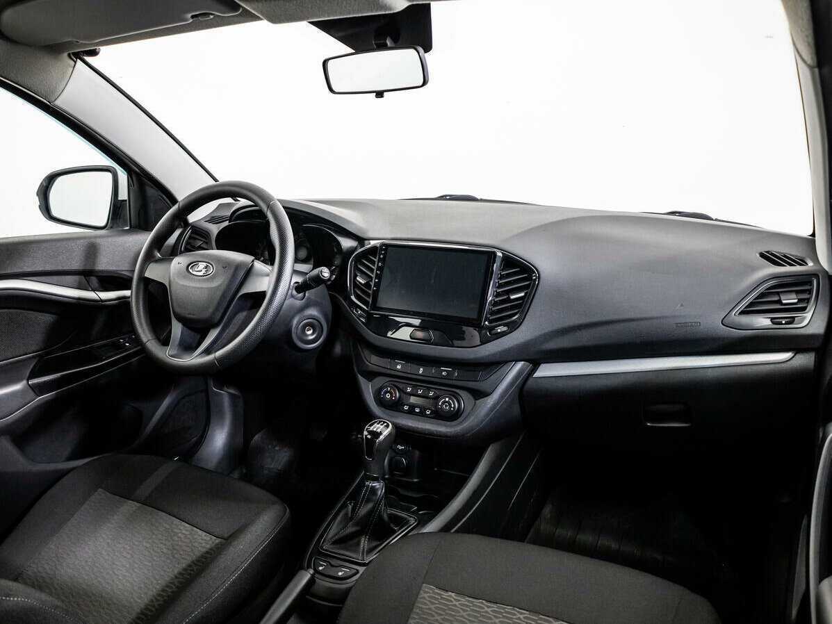 Lada (ВАЗ) Vesta с пробегом — 2017 год. Фото: #8