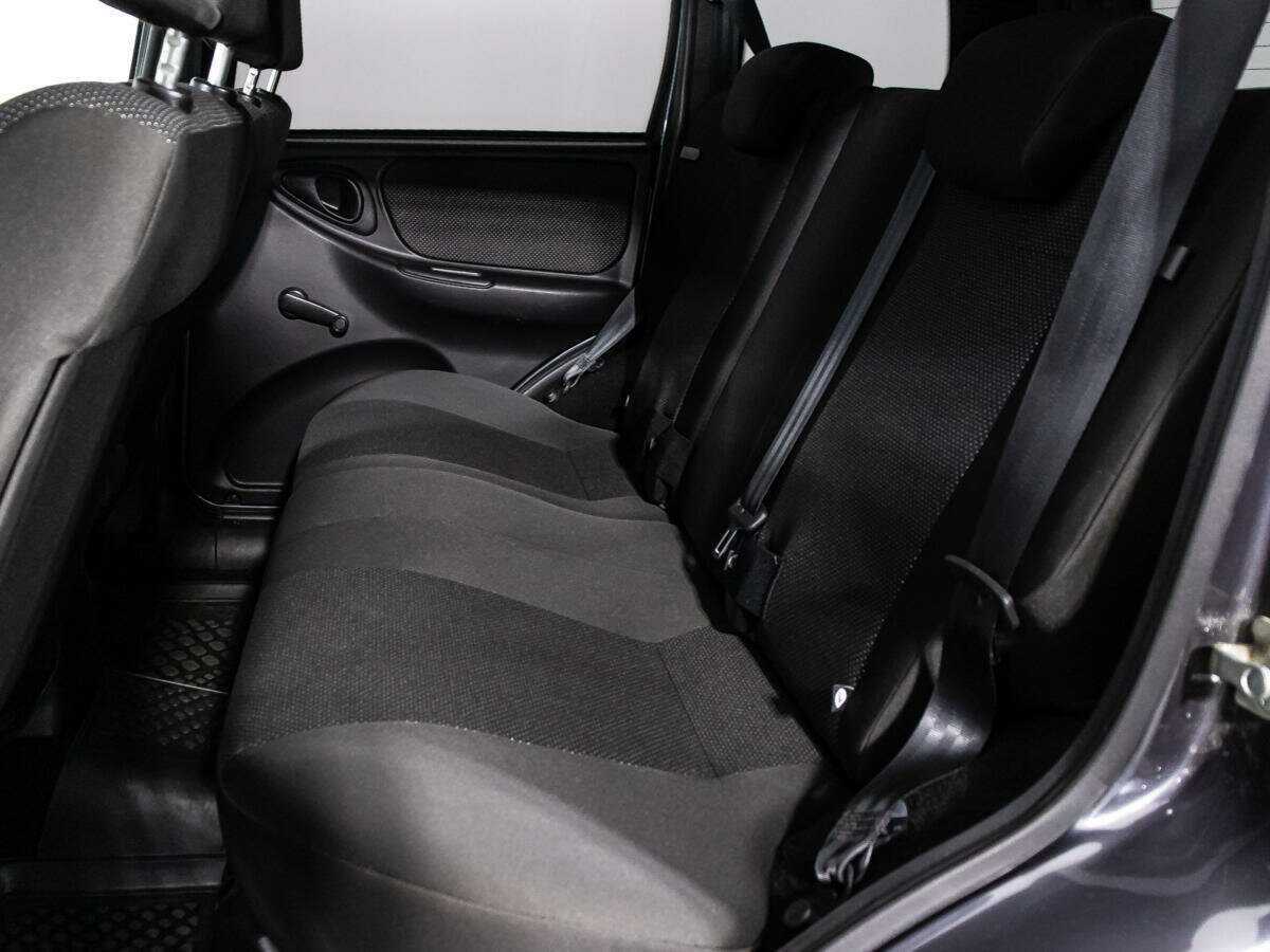 Lada (ВАЗ) Niva с пробегом — 2021 год. Фото: #9