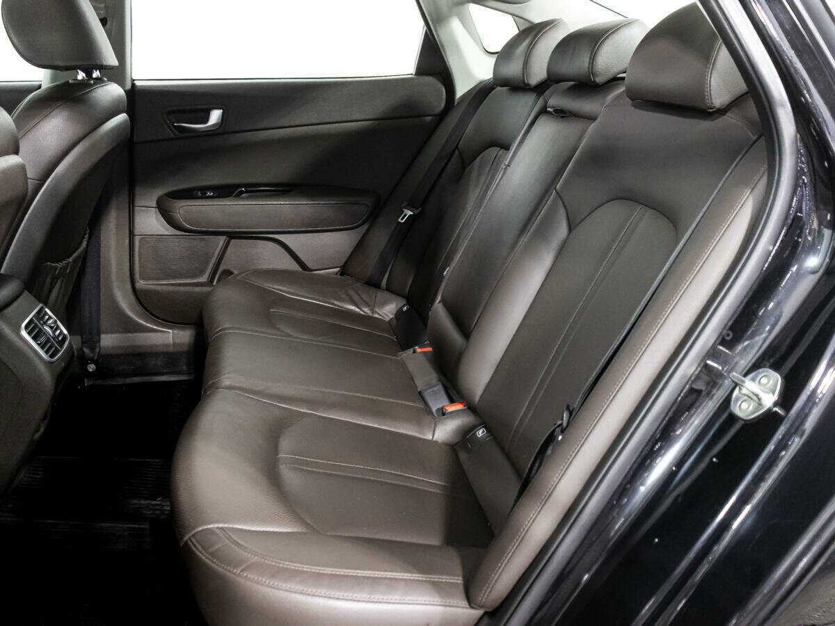 Kia Optima с пробегом — 2019 год. Фото: #9