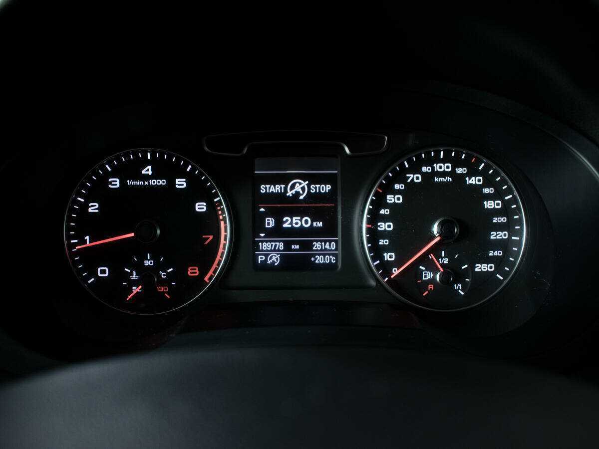 Audi Q3 с пробегом — 2012 год. Фото: #10