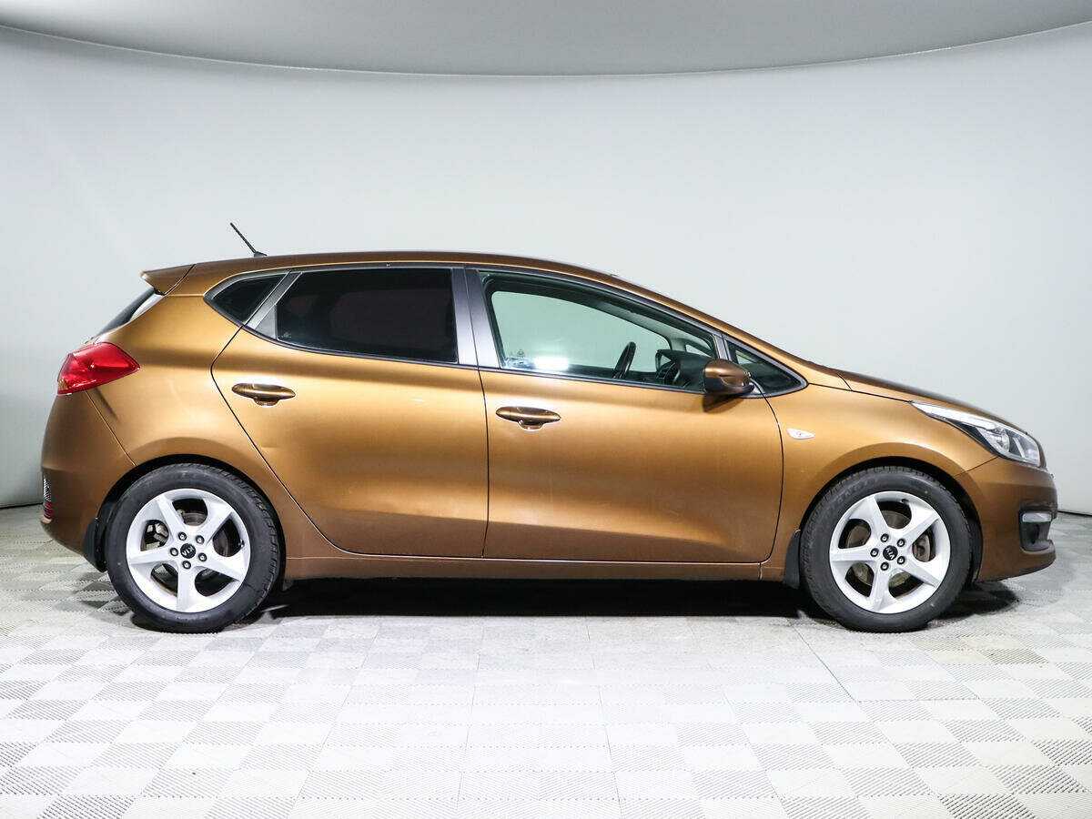 Kia Ceed с пробегом — 2016 год. Фото: #3