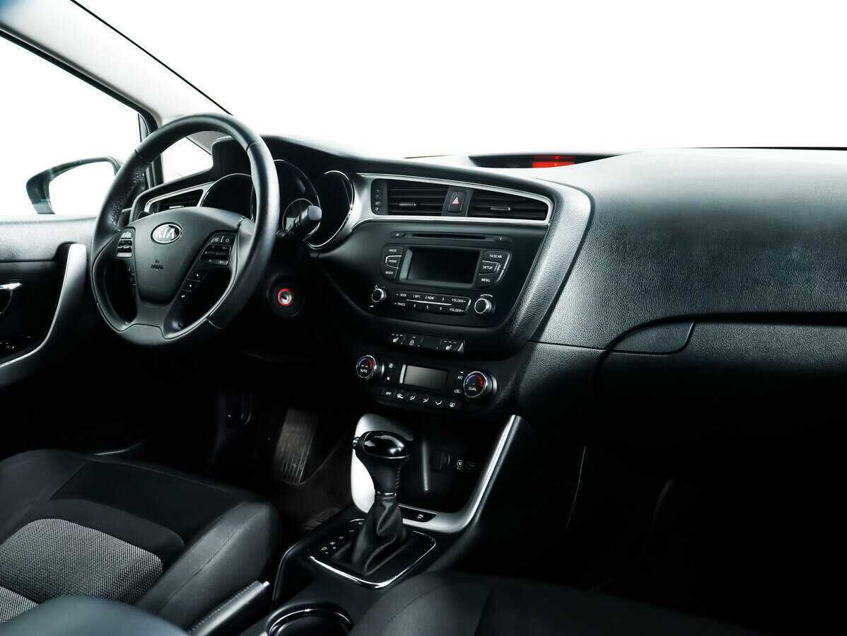 Kia Ceed с пробегом — 2018 год. Фото: #6