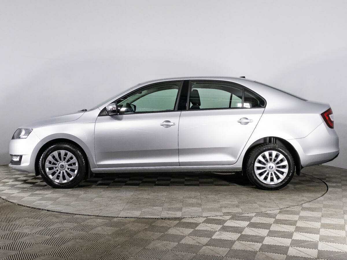 Skoda Rapid с пробегом — 2018 год. Фото: #7