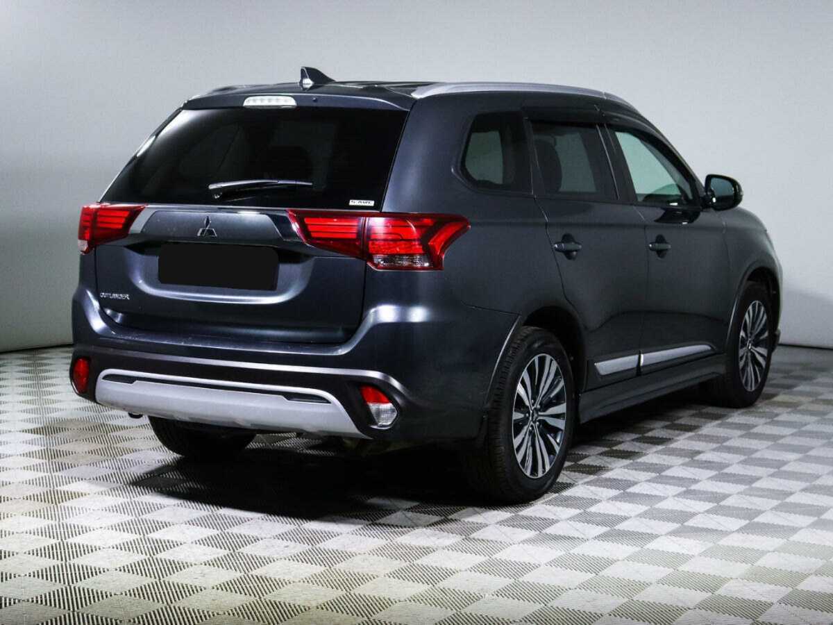 Mitsubishi Outlander с пробегом — 2020 год. Фото: #4