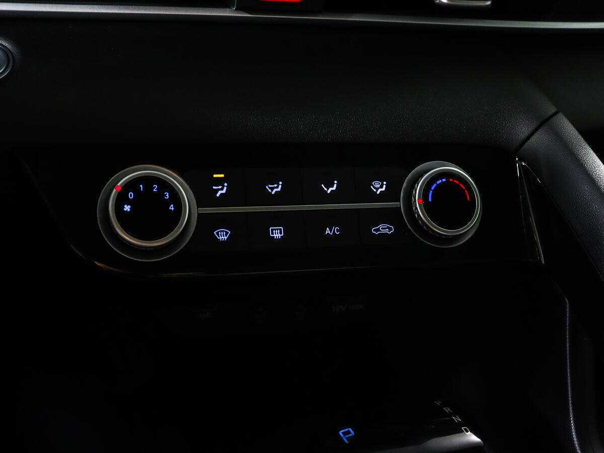 Hyundai Elantra с пробегом — 2022 год. Фото: #13