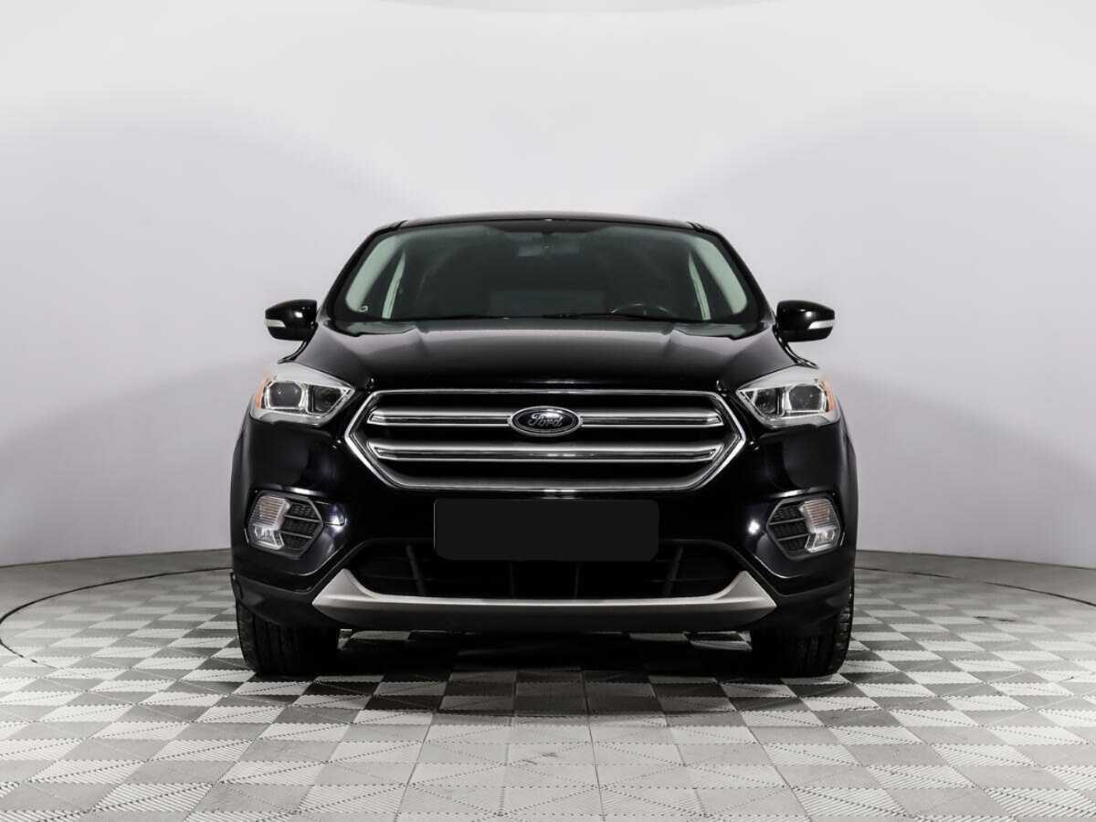 Ford Kuga с пробегом — 2017 год. Фото: #1