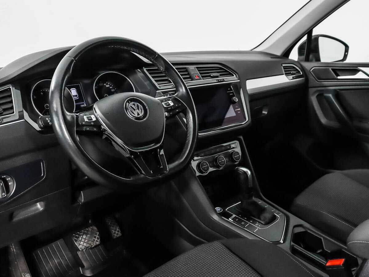 Volkswagen Tiguan с пробегом — 2019 год. Фото: #8