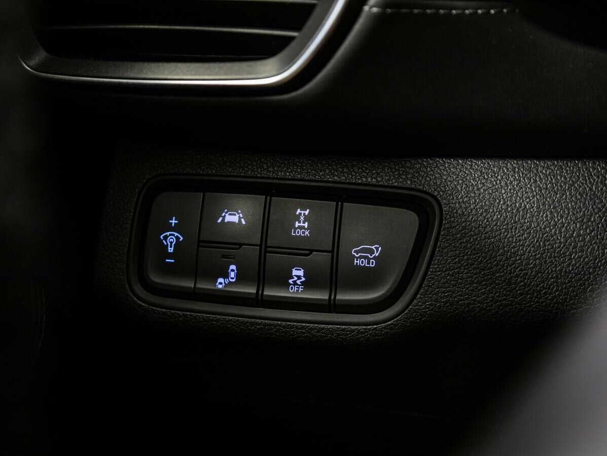 Hyundai Santa Fe с пробегом — 2019 год. Фото: #14