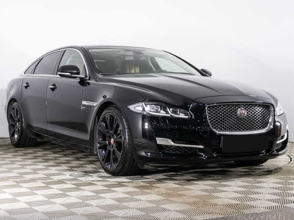 Jaguar XJ с пробегом — 2016 год. Фото: #2