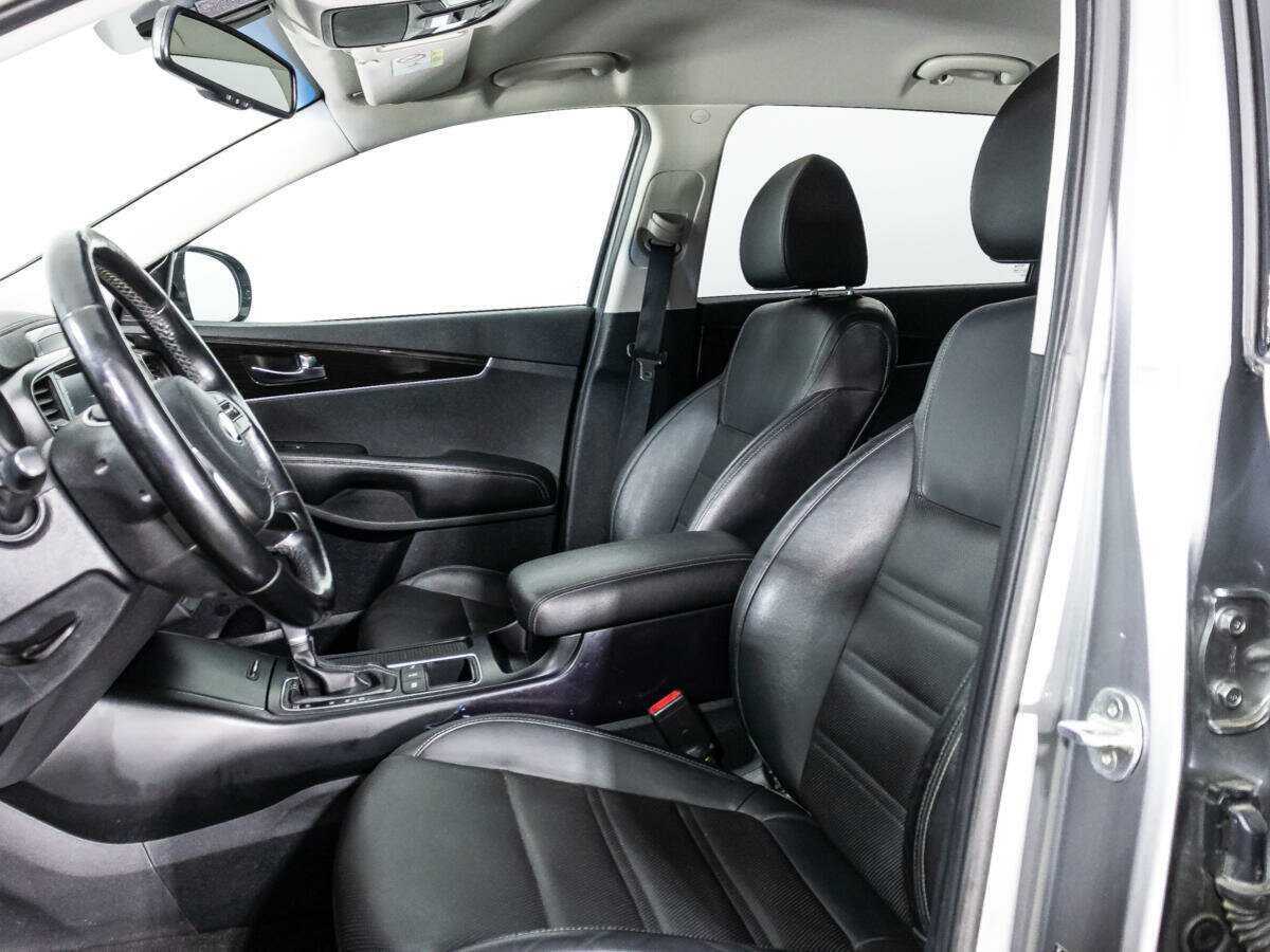 Kia Sorento с пробегом — 2019 год. Фото: #21