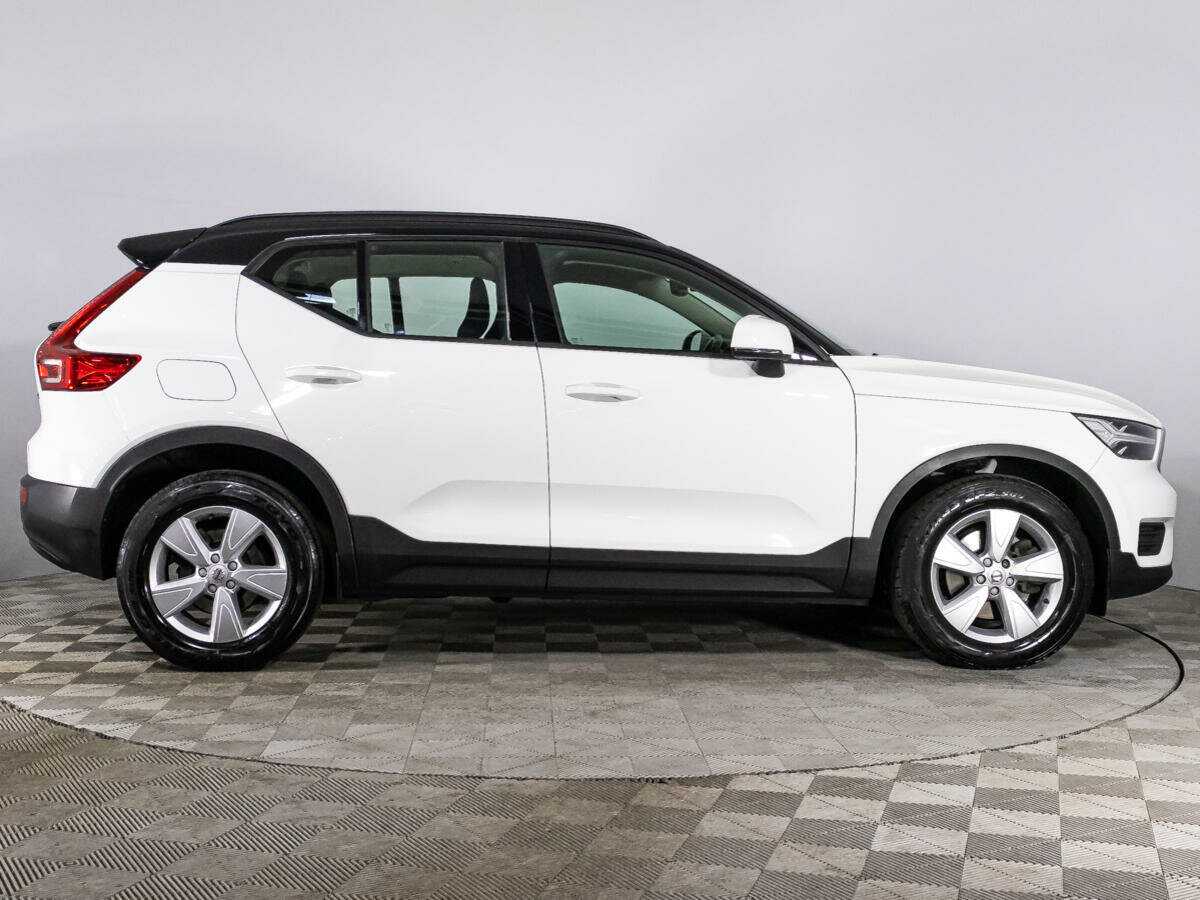 Volvo XC40 с пробегом — 2018 год. Фото: #3