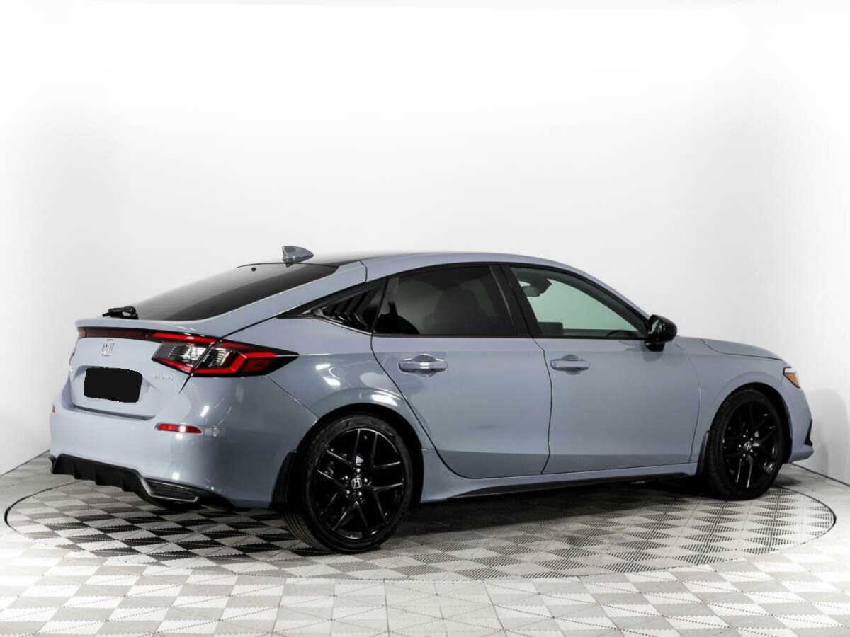 Honda Civic с пробегом — 2022 год. Фото: #4