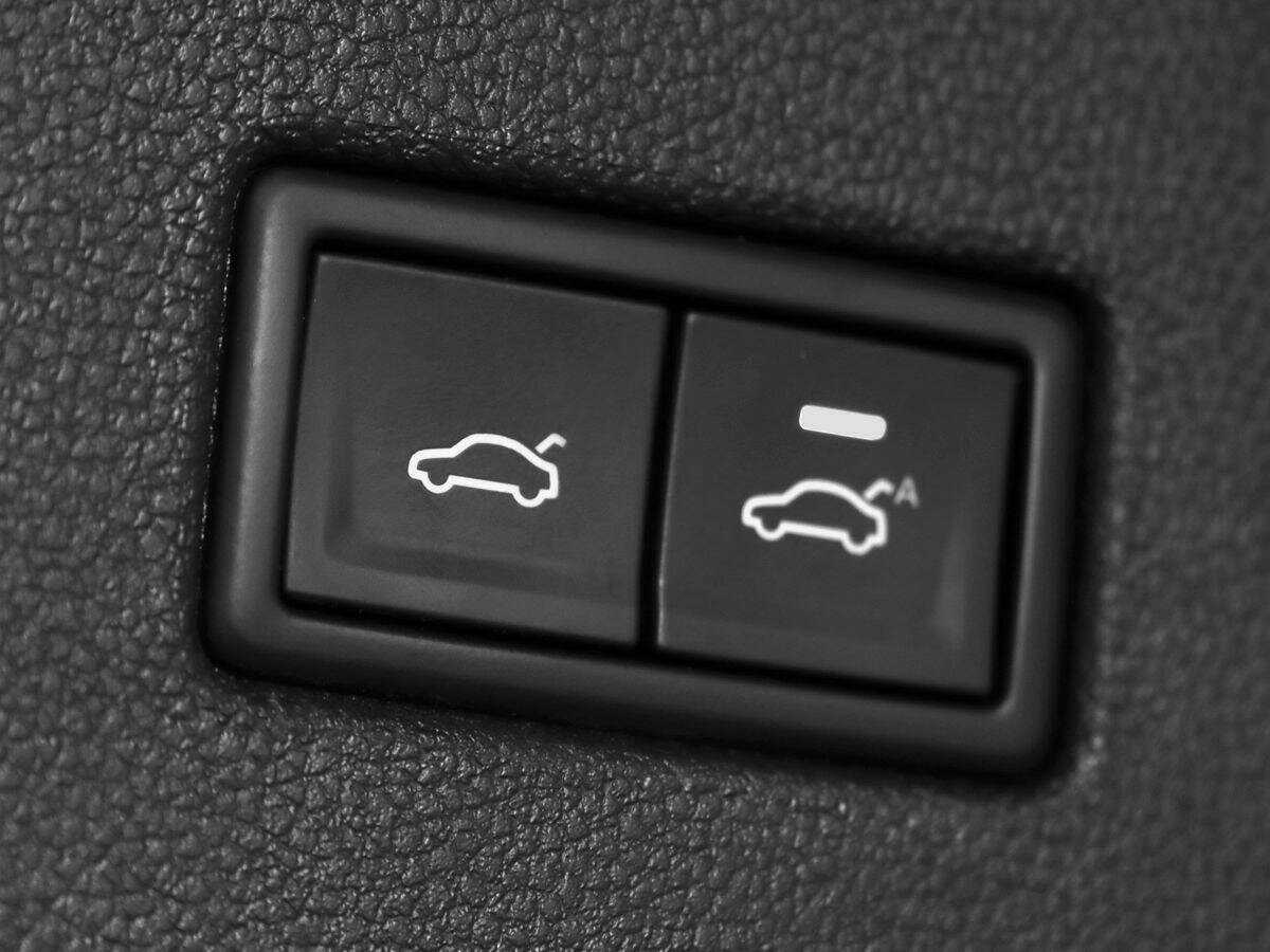 Volkswagen Tiguan с пробегом — 2020 год. Фото: #8