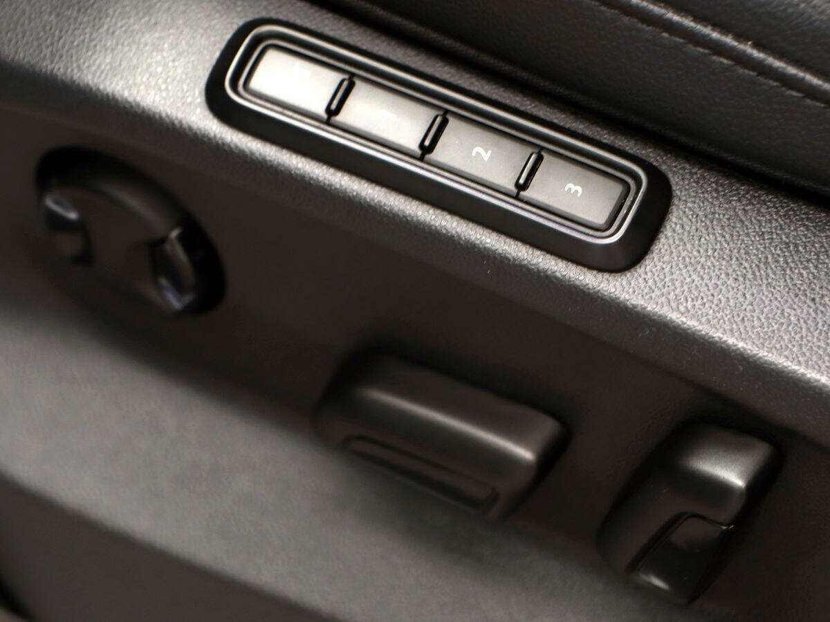 Volkswagen Tiguan с пробегом — 2020 год. Фото: #11