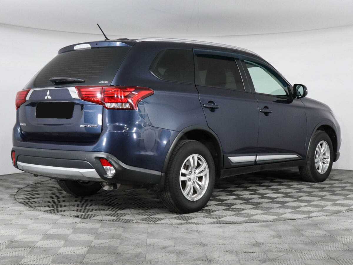 Mitsubishi Outlander с пробегом — 2016 год. Фото: #4