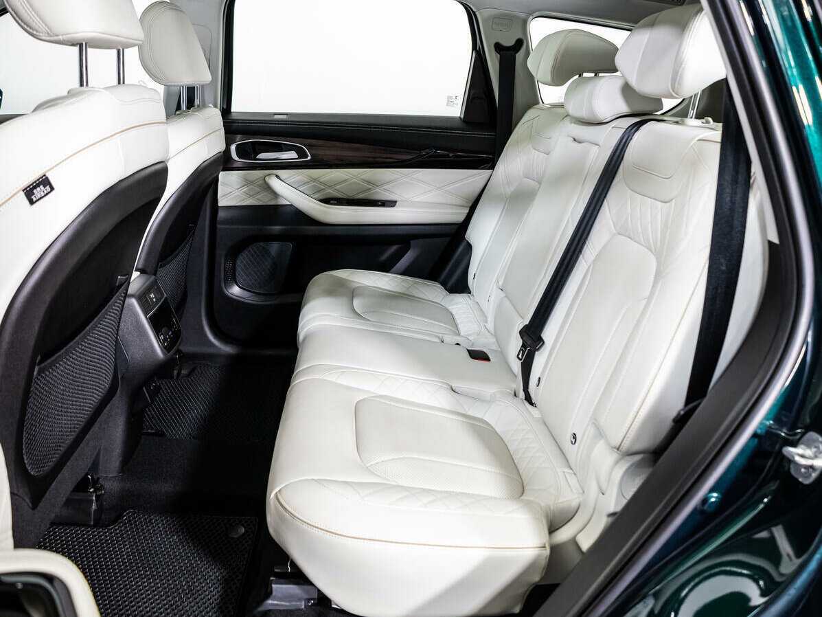 EXEED VX с пробегом — 2022 год. Фото: #9