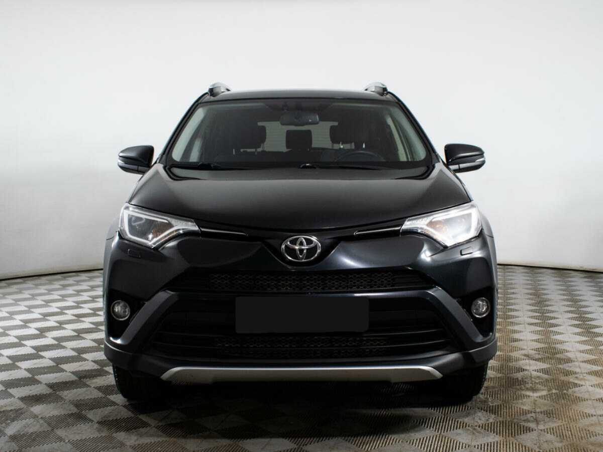Toyota RAV4 с пробегом — 2016 год. Фото: #1
