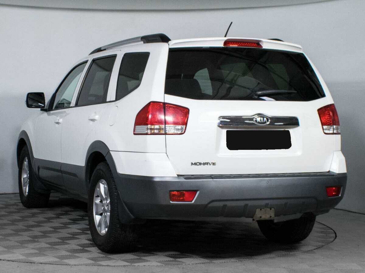 Kia Mohave с пробегом — 2016 год. Фото: #6