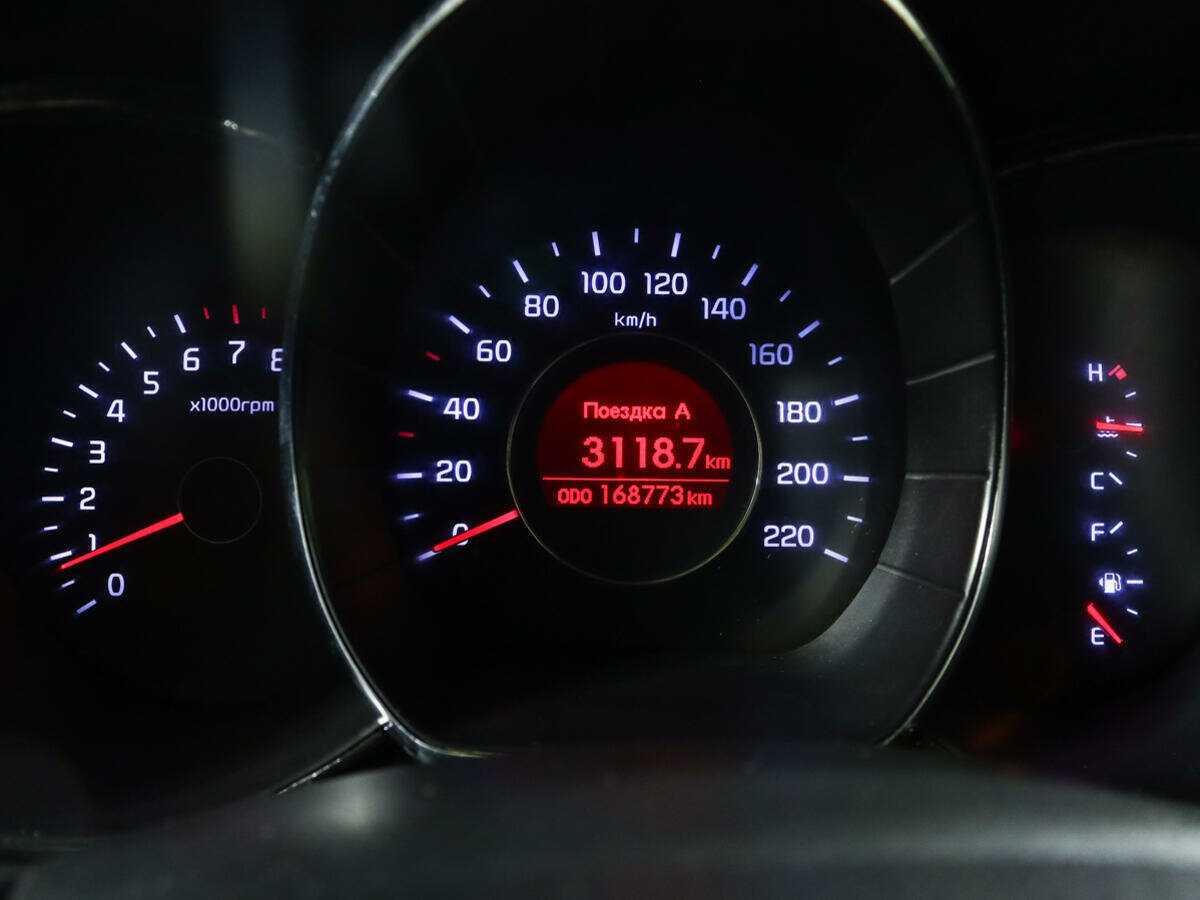 Kia Rio с пробегом — 2014 год. Фото: #10