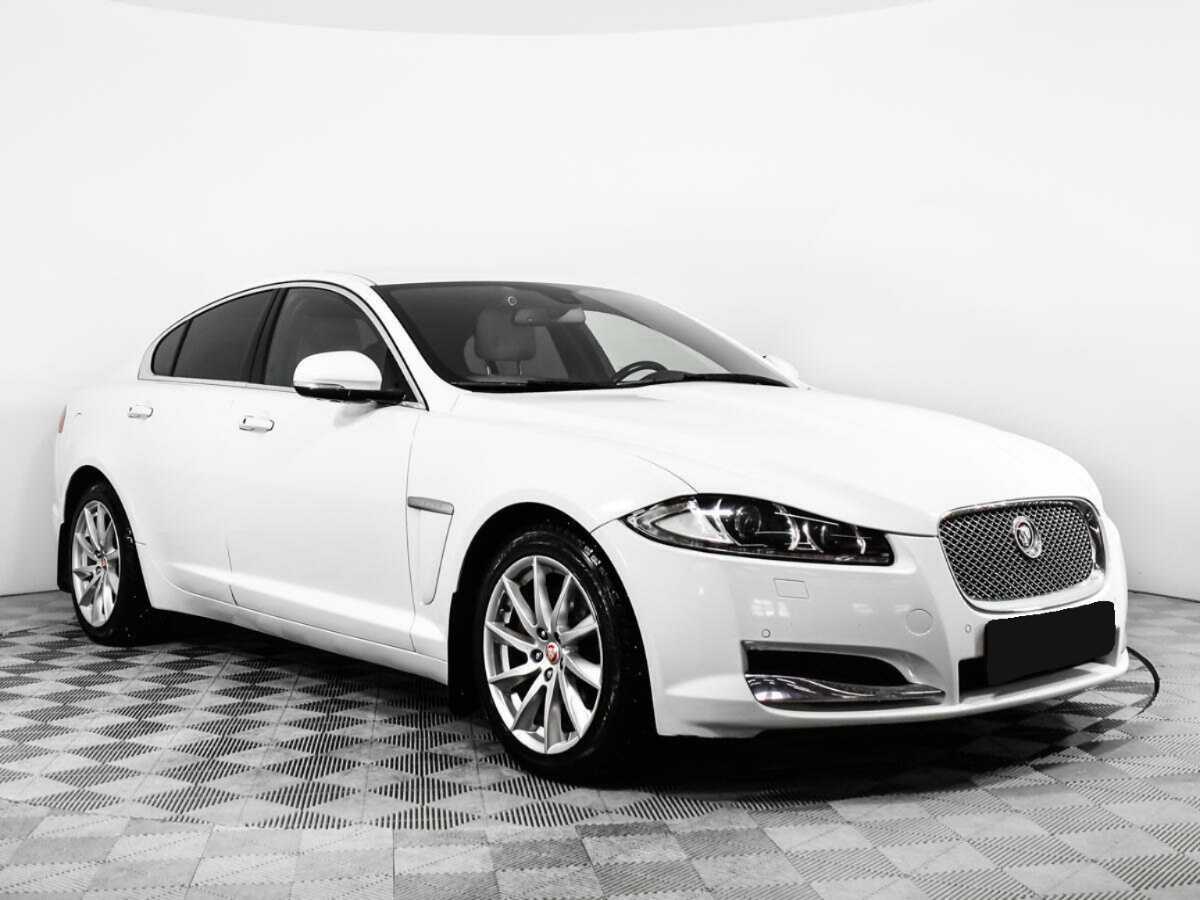 Jaguar XF с пробегом — 2014 год. Фото: #2
