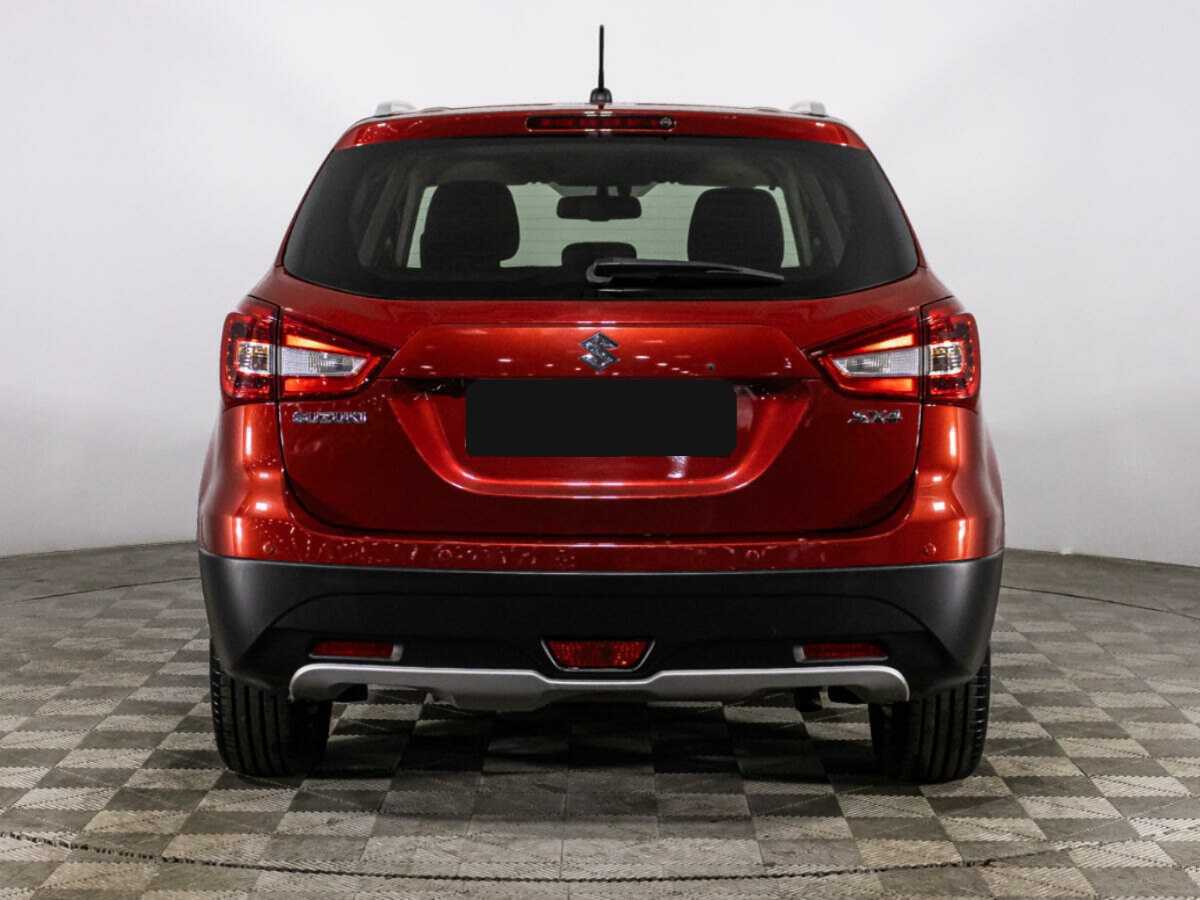 Suzuki SX4 с пробегом — 2021 год. Фото: #5