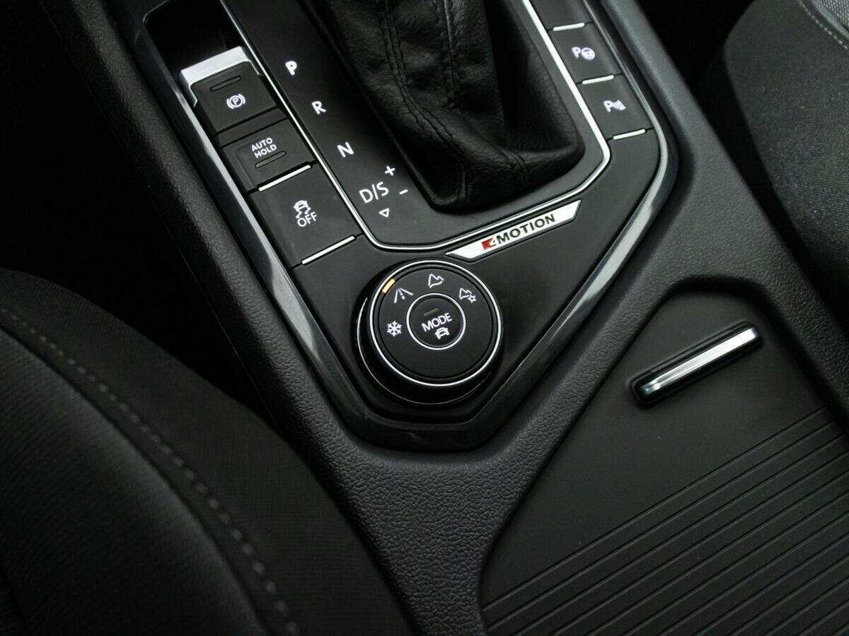Volkswagen Tiguan с пробегом — 2017 год. Фото: #17