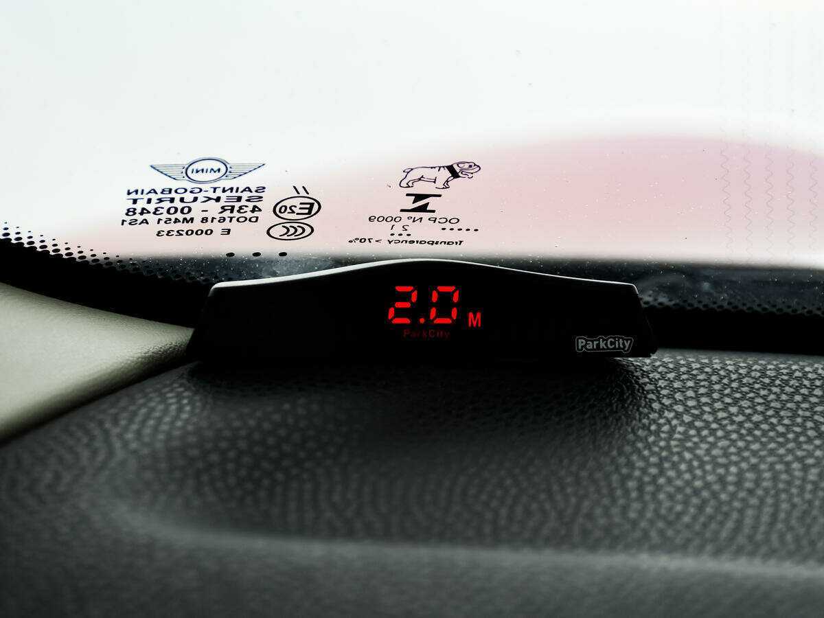 Mini Clubman с пробегом — 2012 год. Фото: #13