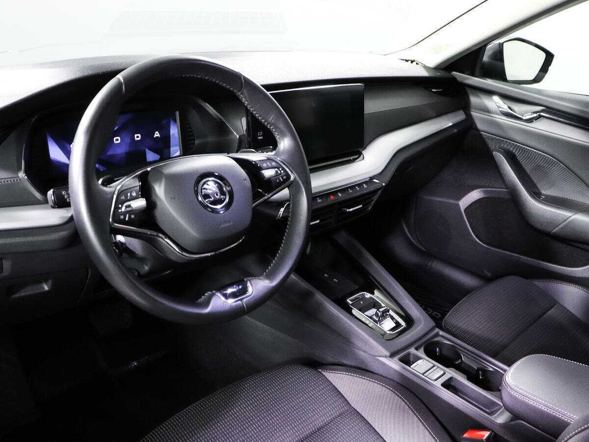 Skoda Octavia с пробегом — 2021 год. Фото: #12