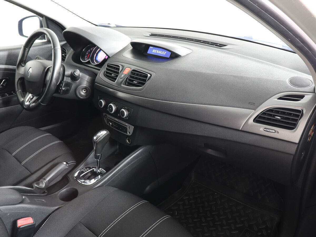 Renault Megane с пробегом — 2015 год. Фото: #5