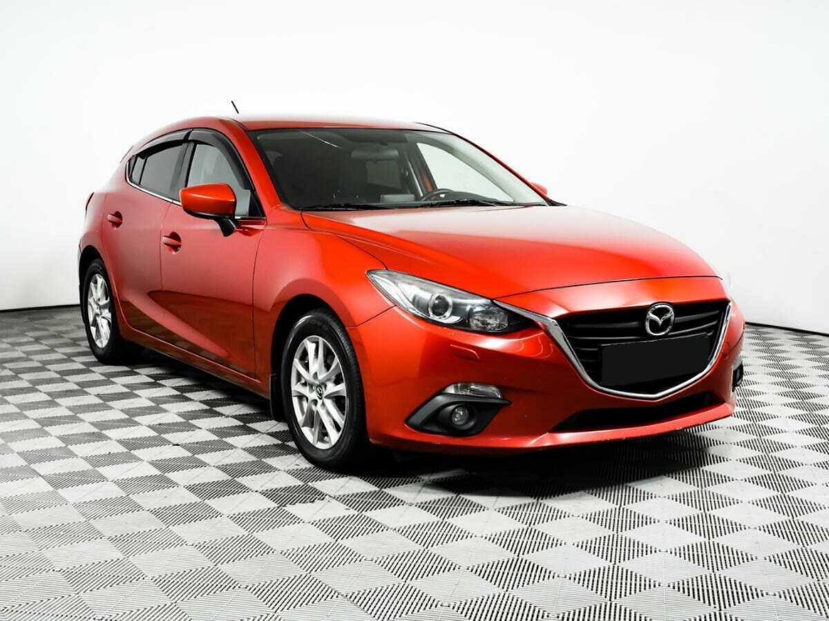 Mazda 3 с пробегом — 2014 год. Фото: #2