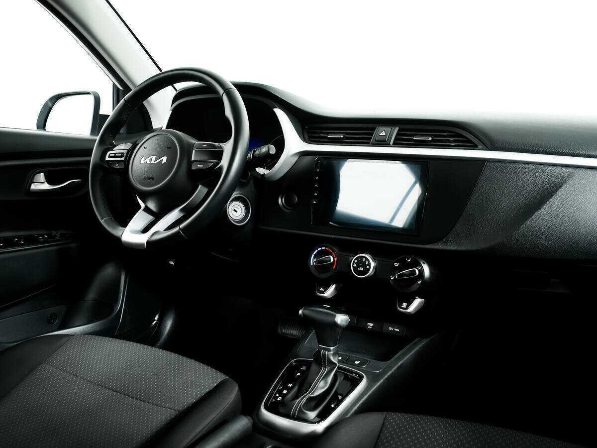 Kia Rio с пробегом — 2021 год. Фото: #8